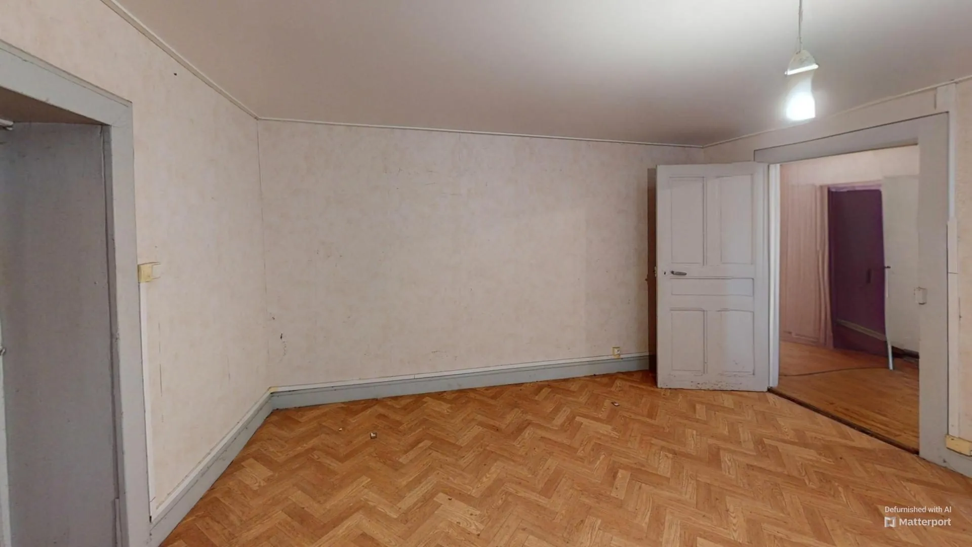 Ferme à rénover à Mignéville - 90 m² avec potentiel proche commodités 