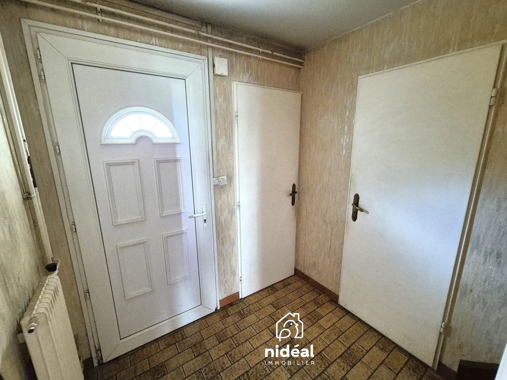 Maison à vendre à Leval – 88 m², 3 chambres, garage, résidence calme 