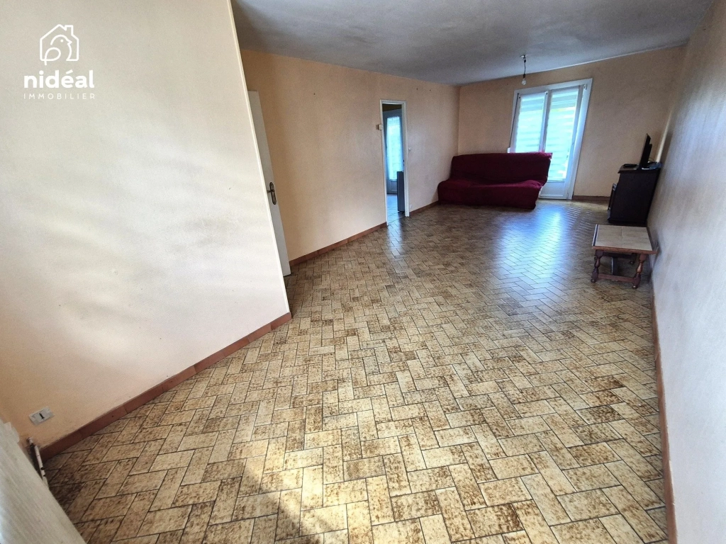 Maison à vendre à Leval – 88 m², 3 chambres, garage, résidence calme