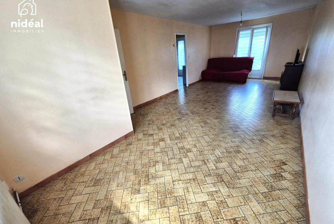 Maison à vendre à Leval – 88 m², 3 chambres, garage, résidence calme 