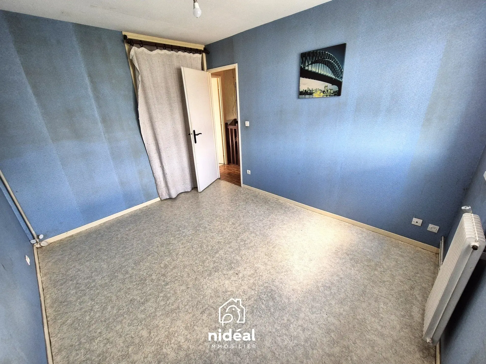 Maison à vendre à Leval – 88 m², 3 chambres, garage, résidence calme 