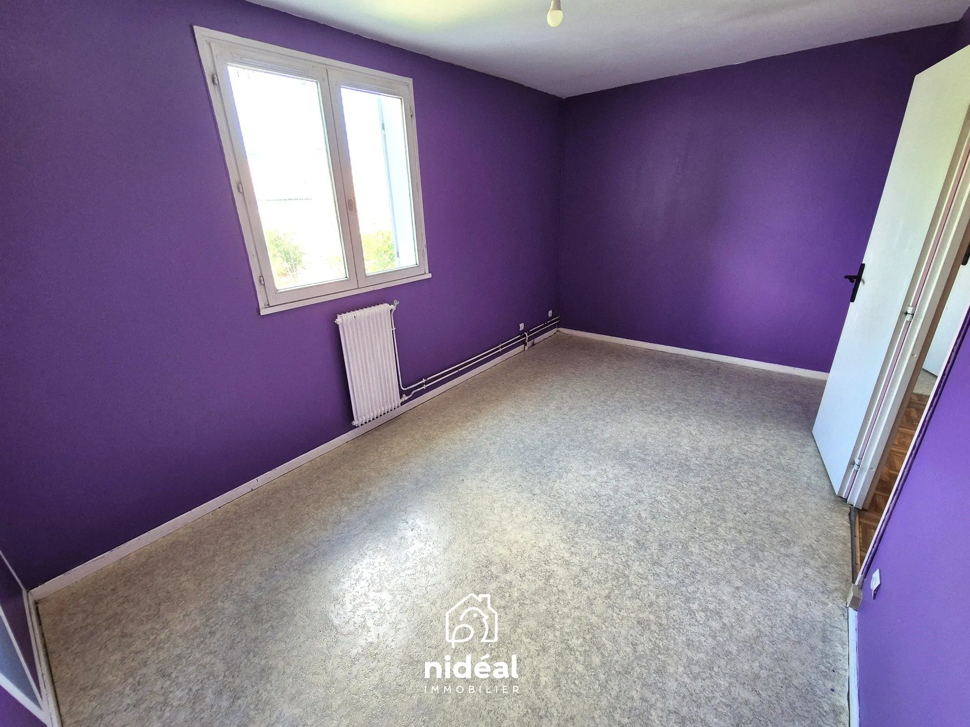 Maison à vendre à Leval – 88 m², 3 chambres, garage, résidence calme 