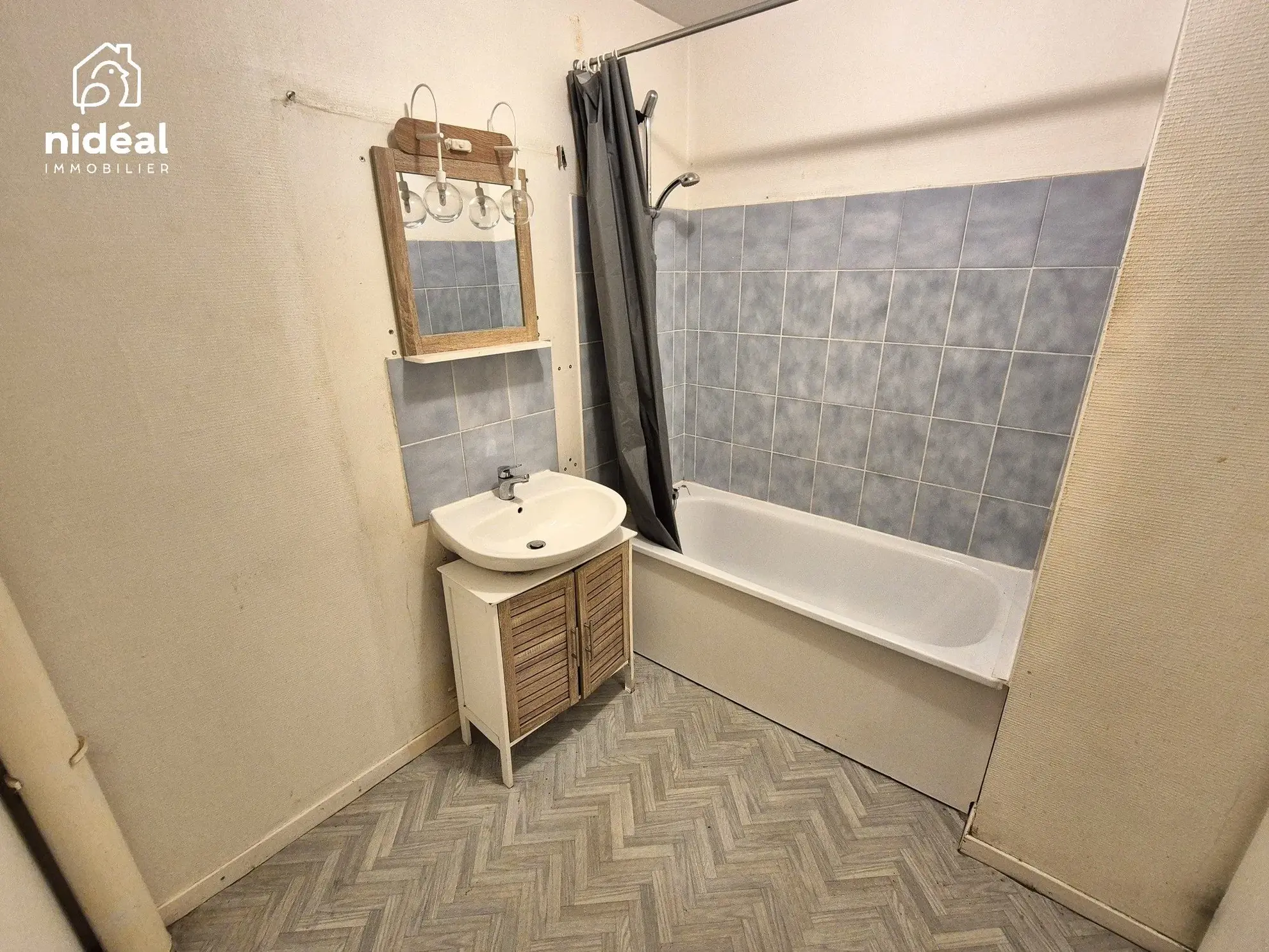 Maison à vendre à Leval – 88 m², 3 chambres, garage, résidence calme 