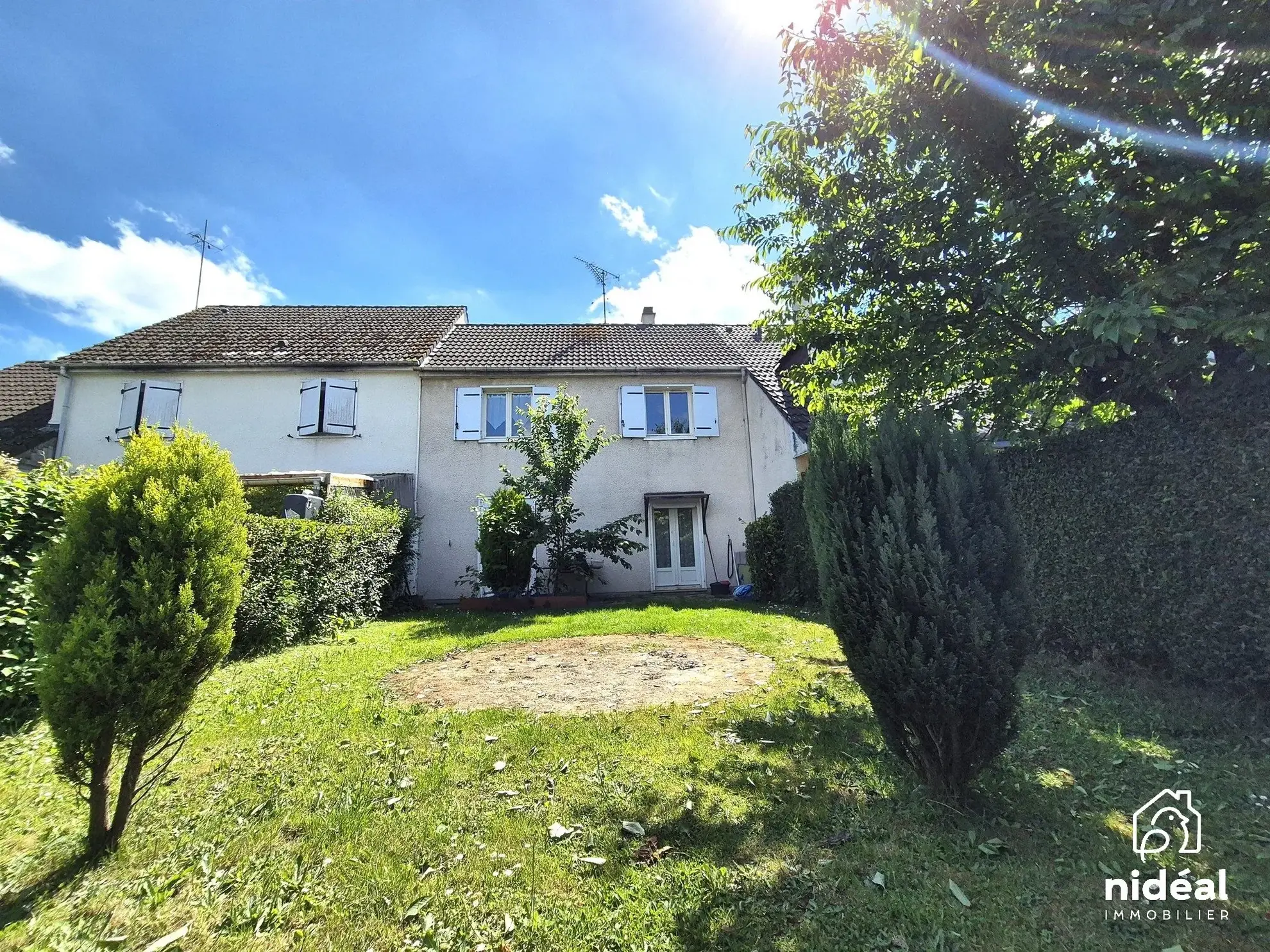 Maison à vendre à Leval – 88 m², 3 chambres, garage, résidence calme 