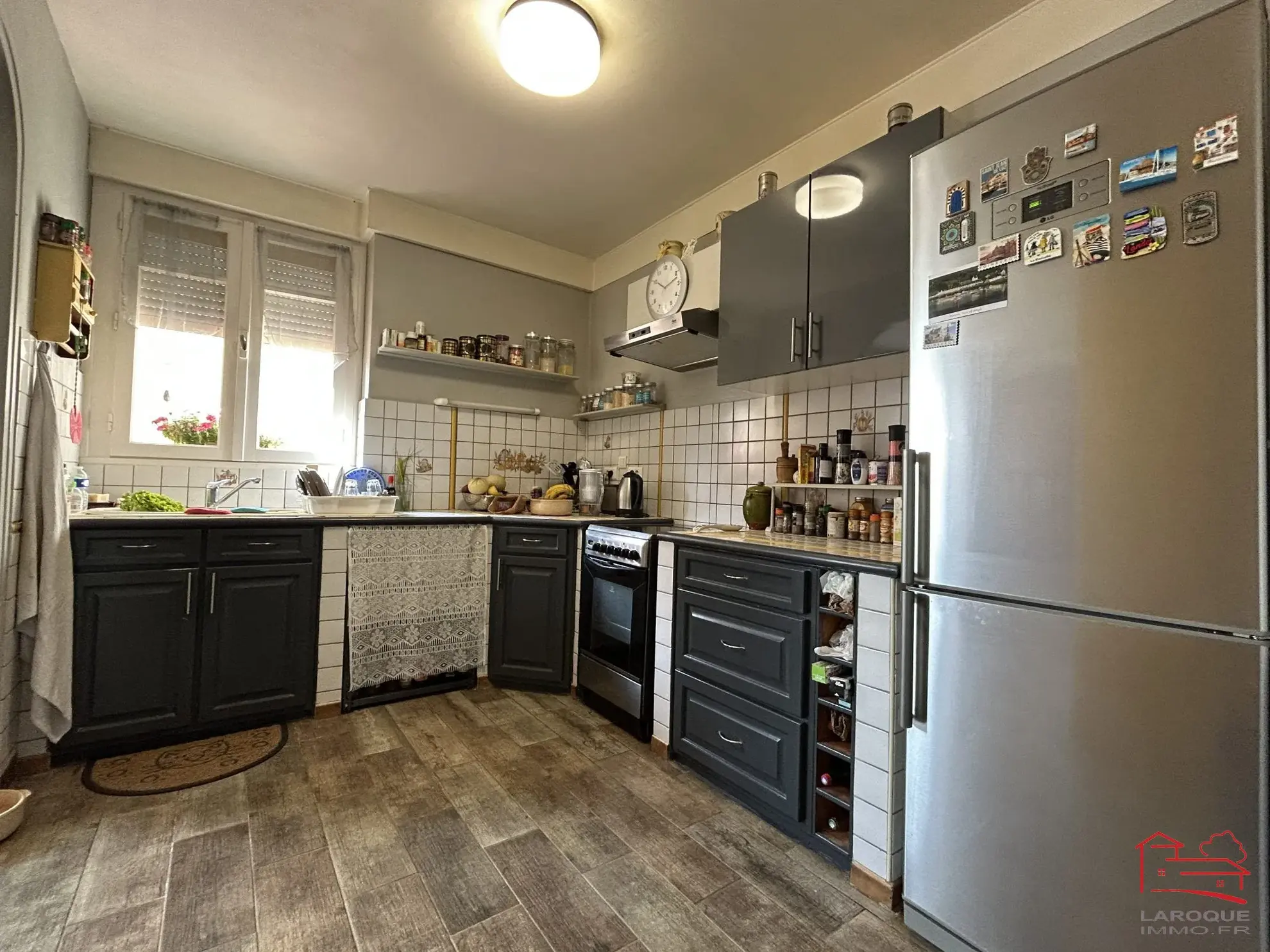 Magnifique maison rénovée de 169 m² avec terrasse et garage à Laroque-Timbaut 