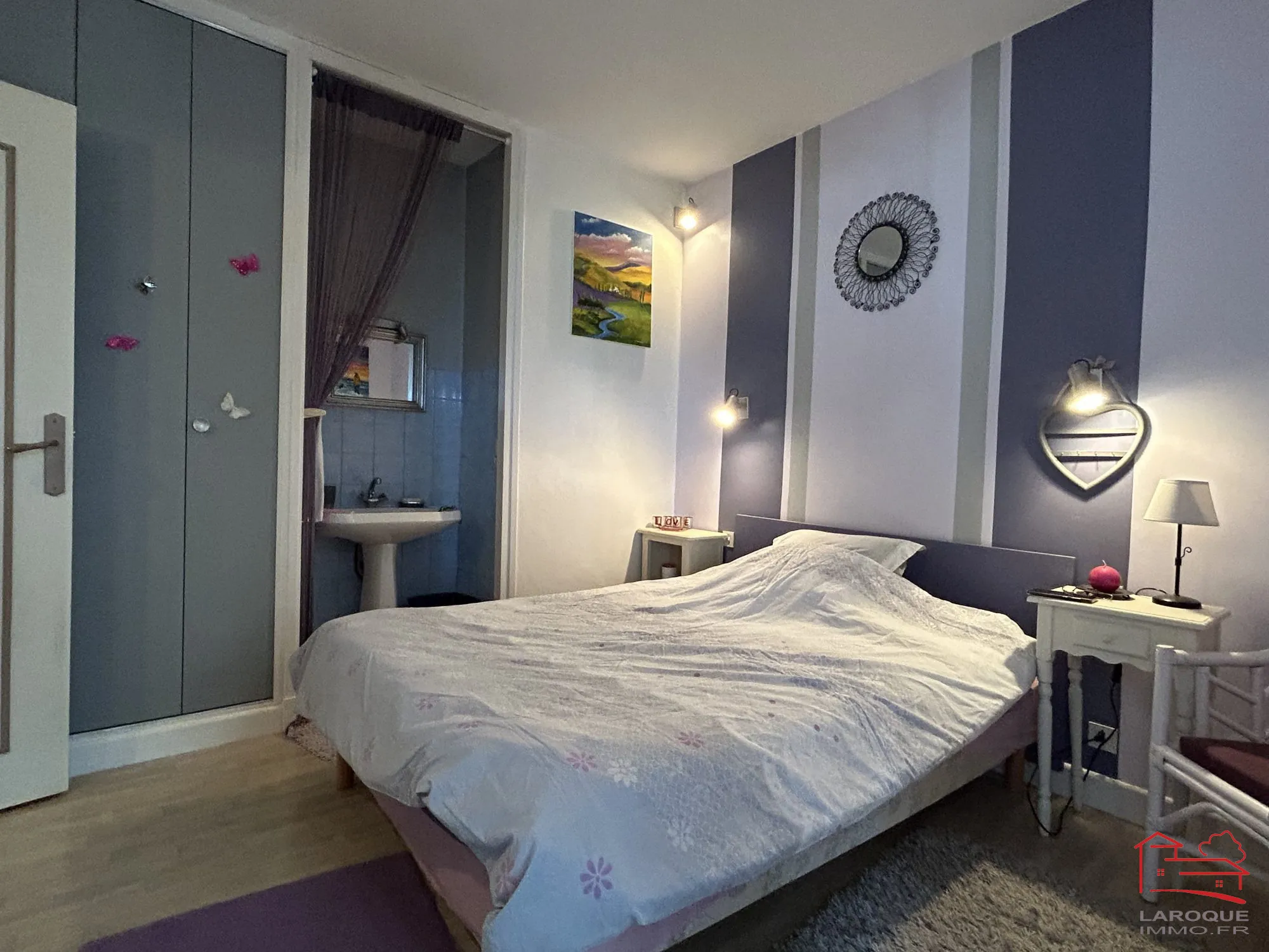 Magnifique maison rénovée de 169 m² avec terrasse et garage à Laroque-Timbaut 