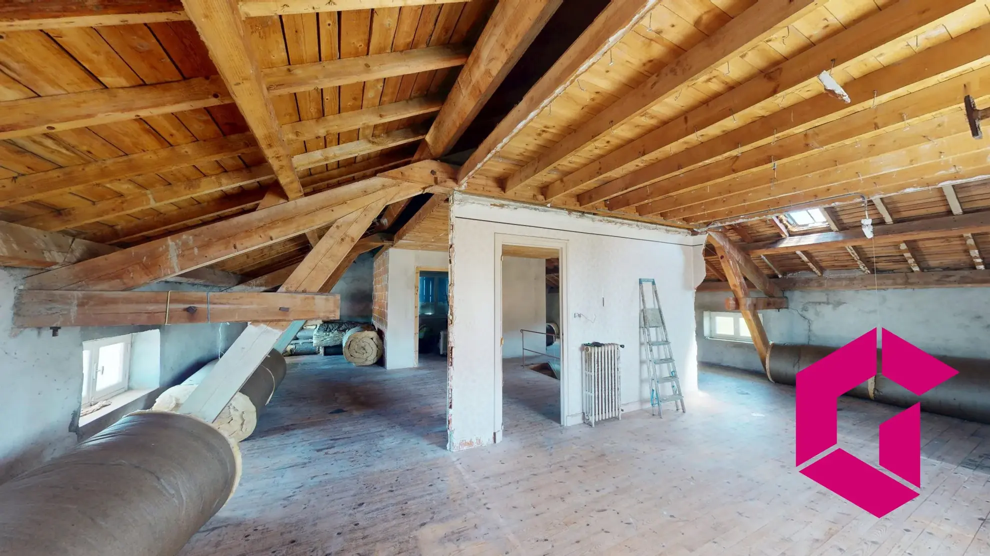 Maison à Craponne-sur-Arzon – 85 m² avec terrain arboré de 560 m² 