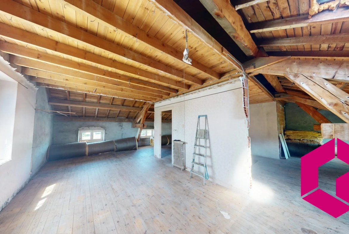Maison à Craponne-sur-Arzon – 85 m² avec terrain arboré de 560 m² 