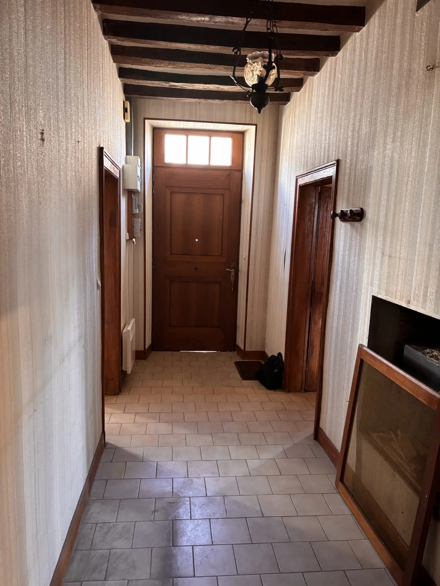 Charmante maison familiale à Conlie avec terrain et terrasse 