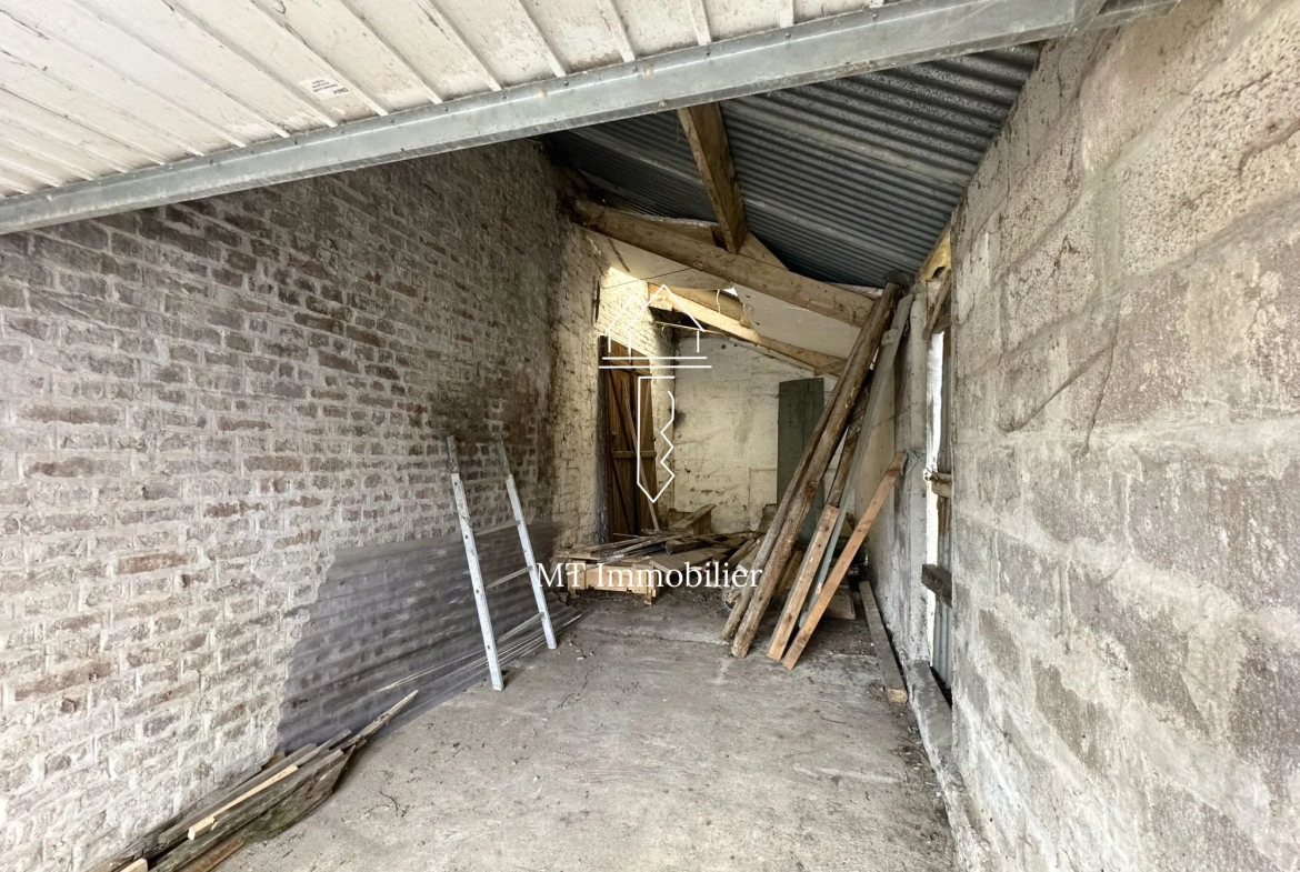 Maison à rénover de 110 m² avec grand terrain à Radinghem, secteur calme 