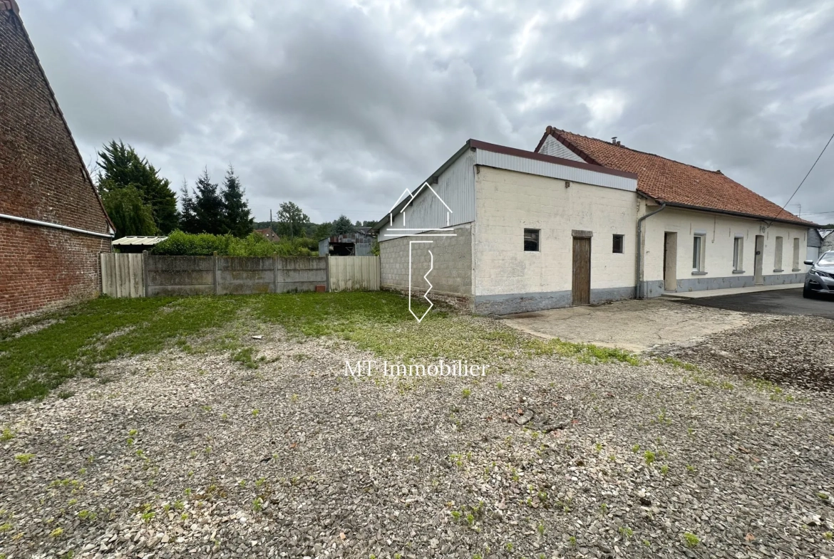 Maison à rénover de 110 m² avec grand terrain à Radinghem, secteur calme 
