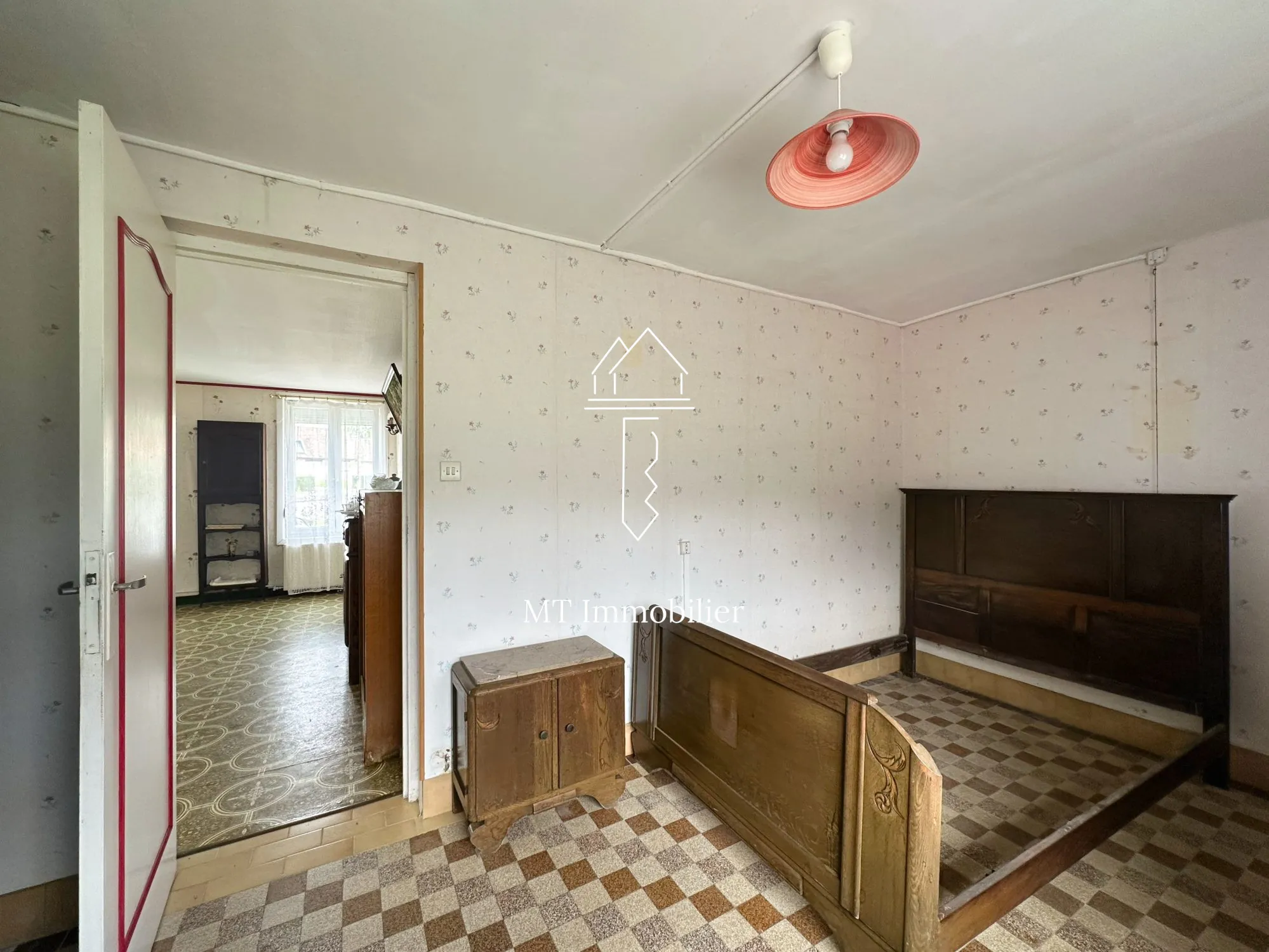 Maison à rénover de 110 m² avec grand terrain à Radinghem, secteur calme 