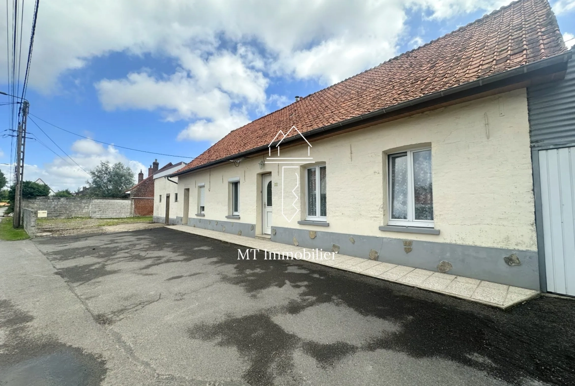 Maison à rénover de 110 m² avec grand terrain à Radinghem, secteur calme 