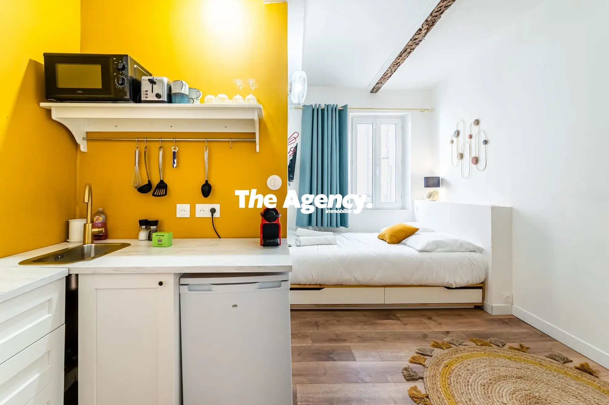 Studio rénové de 16m² au Panier, Marseille - Vente meublée 