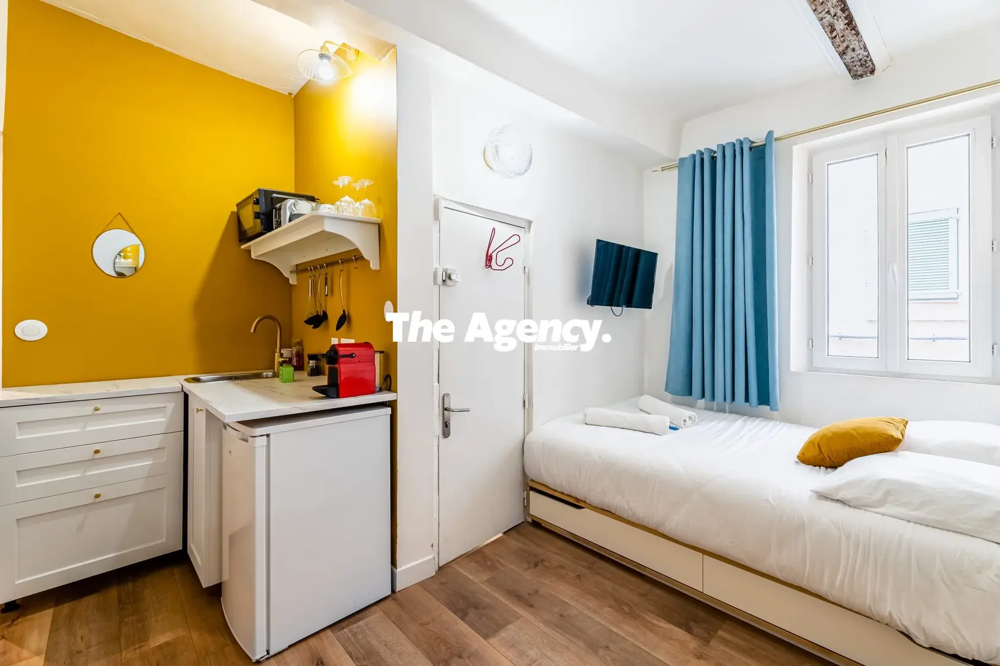 Studio rénové de 16m² au Panier, Marseille - Vente meublée 