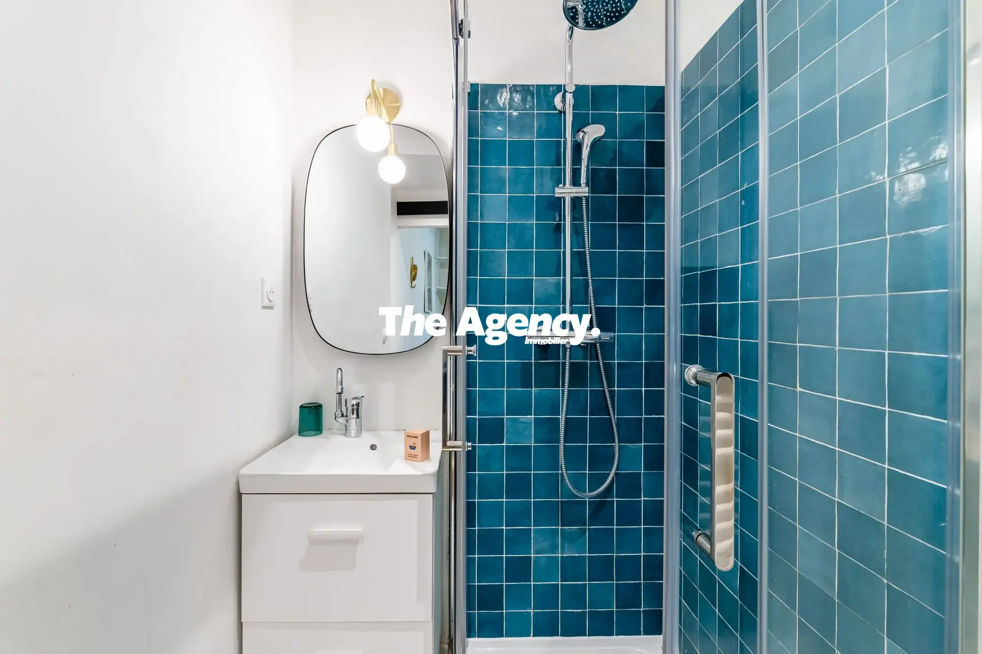 Studio rénové de 16m² au Panier, Marseille - Vente meublée 