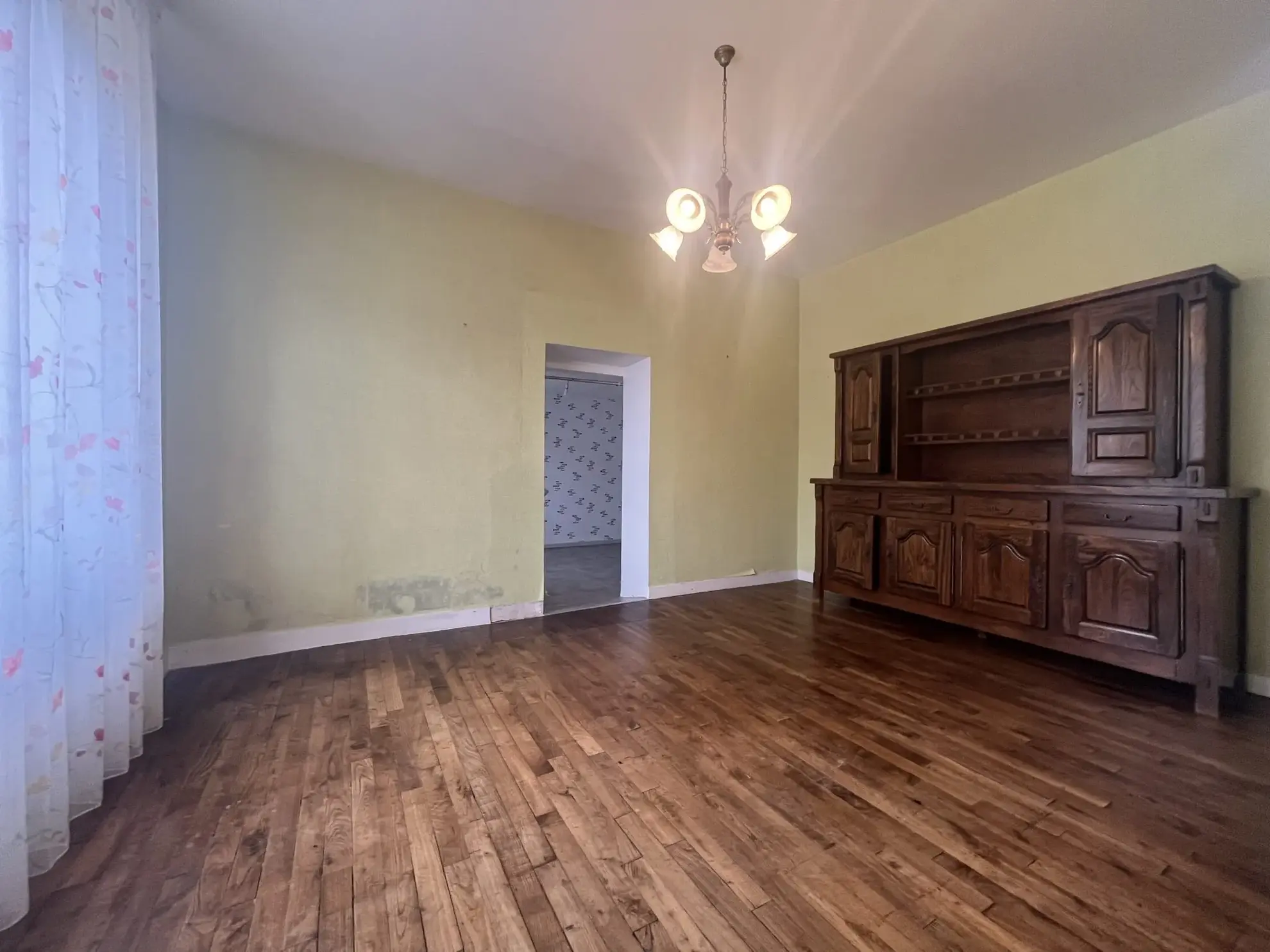 Charmante maison de campagne à Neant-sur-Yvel avec jardin de 1619 m² 