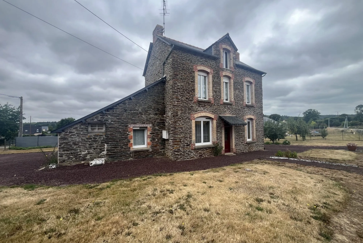 Charmante maison de campagne à Neant-sur-Yvel avec jardin de 1619 m² 