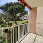 Appartement traversant T4/5 avec balcon et parking à Colomiers