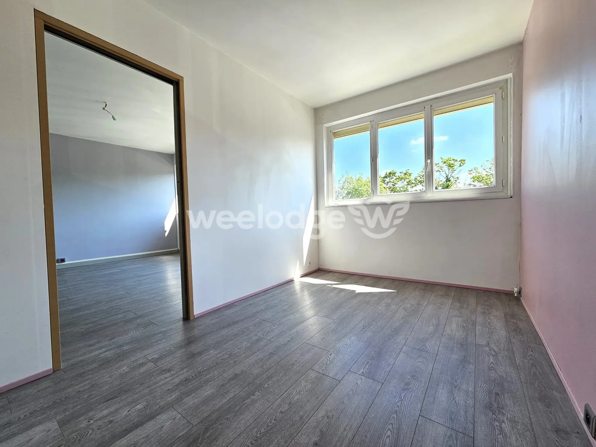 Appartement 4 pièces à vendre à Conflans-Sainte-Honorine, 69 m² avec cave et parking 