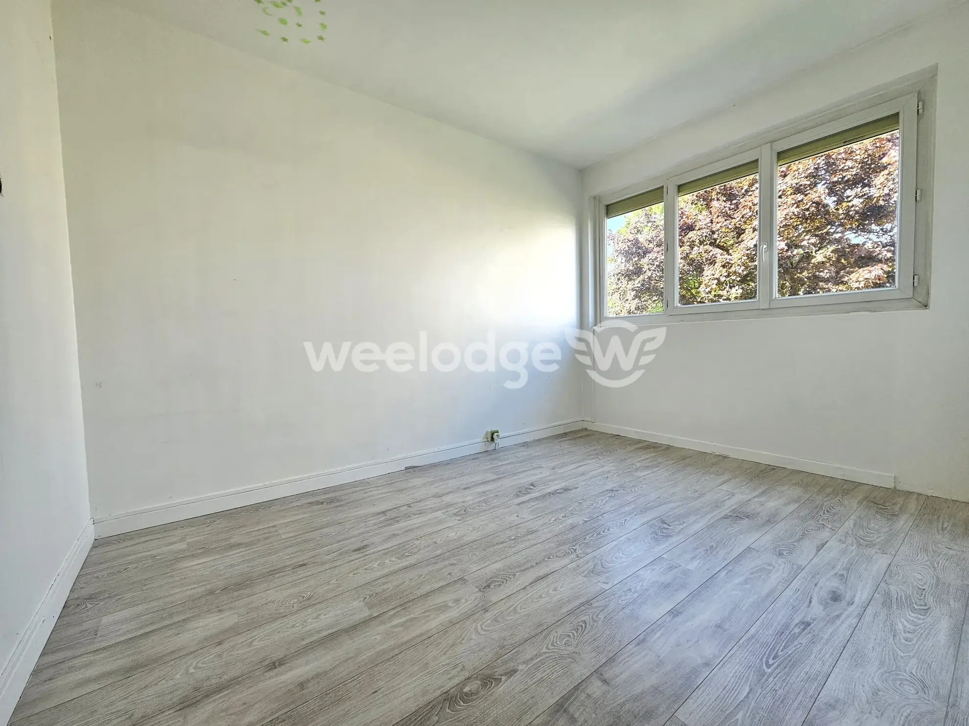 Appartement 4 pièces à vendre à Conflans-Sainte-Honorine, 69 m² avec cave et parking 