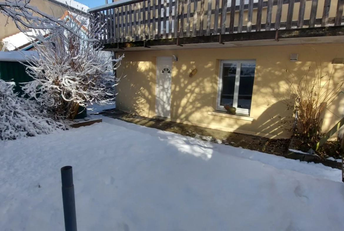 Appartement T3 en RDC avec terrasse à Gérardmer – Calme et proximité des commodités 