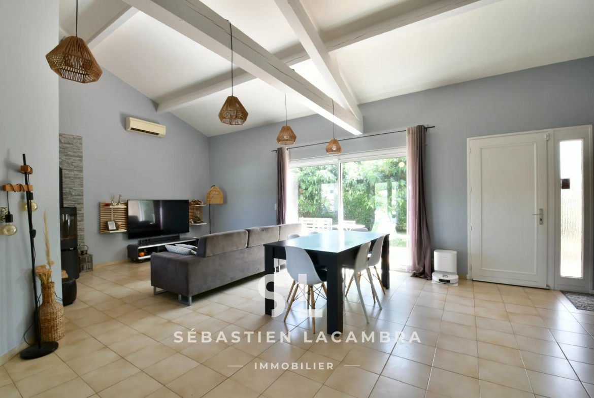 Maison familiale avec piscine et grand jardin à Lescure-d’Albigeois 