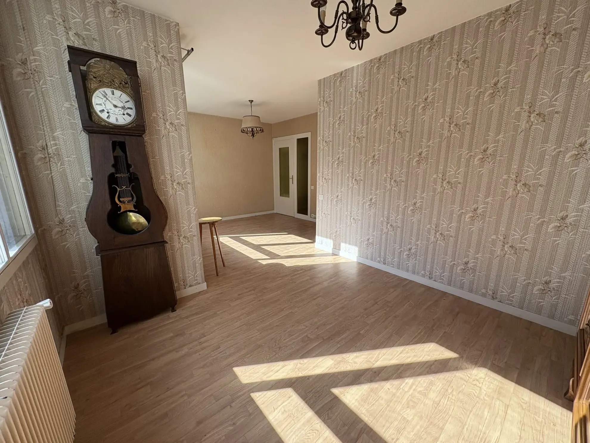 Appartement 3 pièces à rénover à Durtol proche commodités 