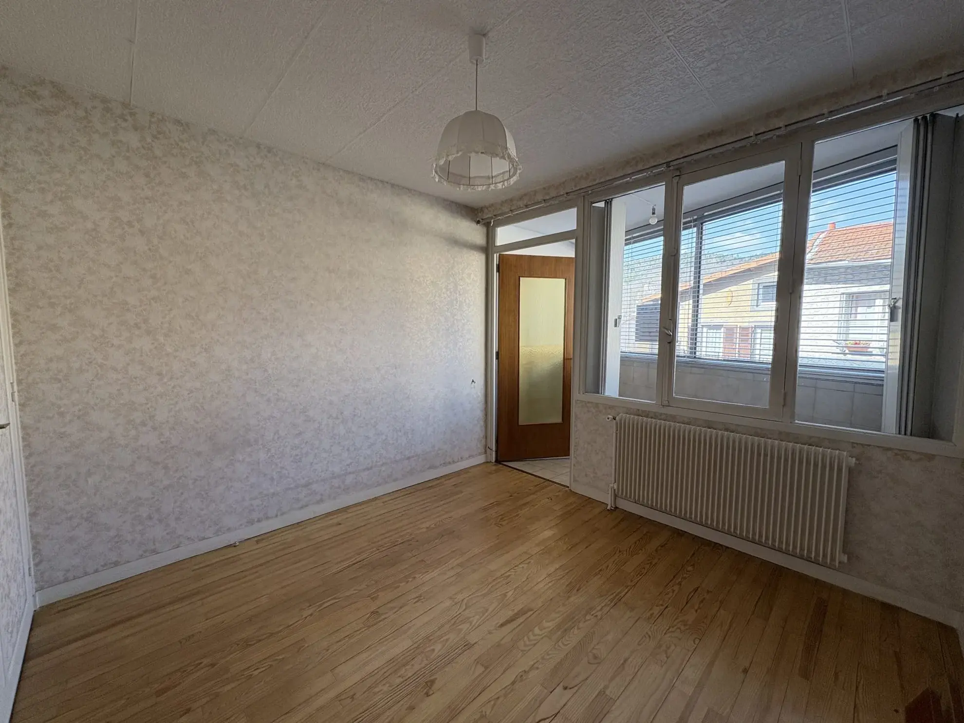 Appartement 3 pièces à rénover à Durtol proche commodités 