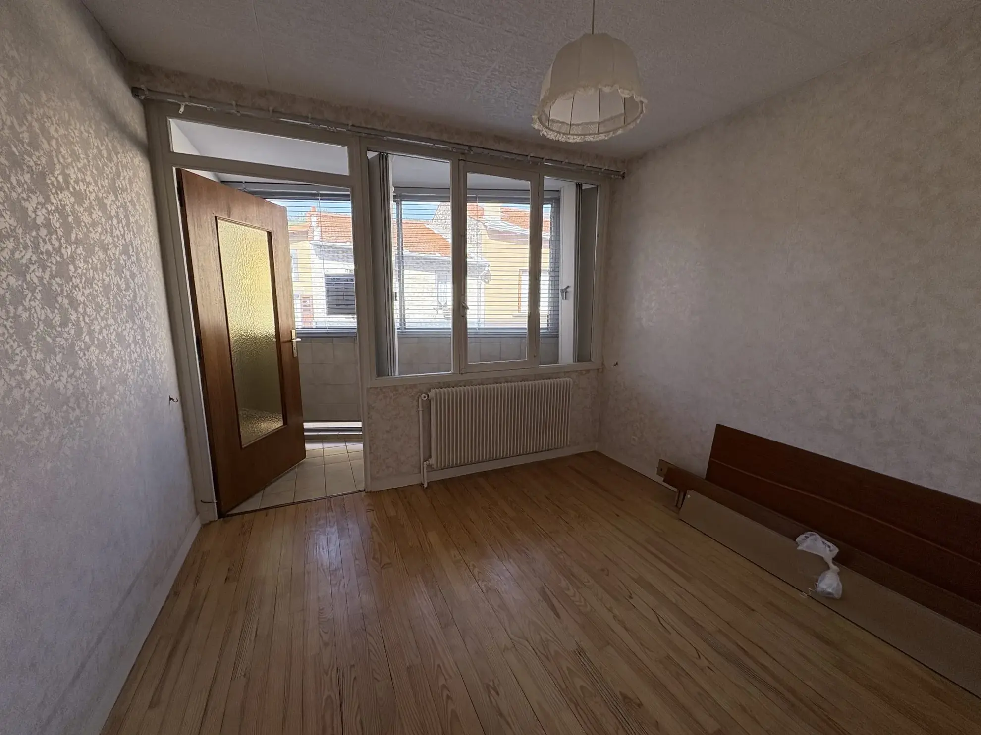 Appartement 3 pièces à rénover à Durtol proche commodités 