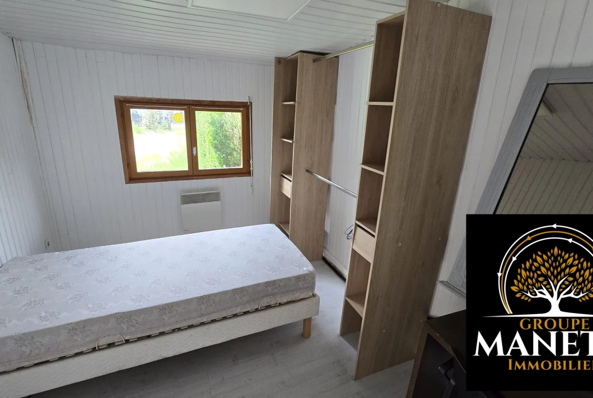 Chalet de loisir à vendre à Oisy-le-Verger avec terrasse et jardin clôturé 