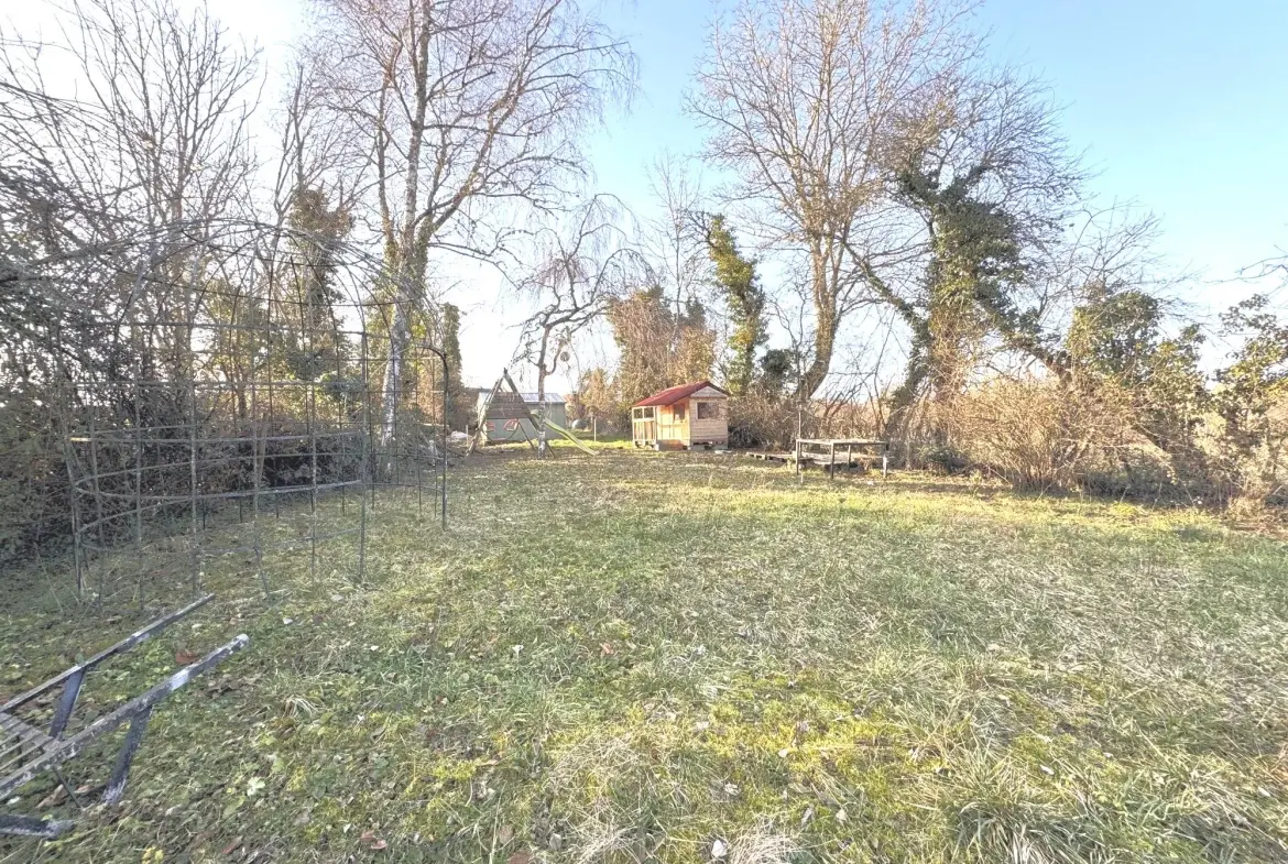 Belle maison de campagne à Thury avec jardin et potentiel de rénovations 