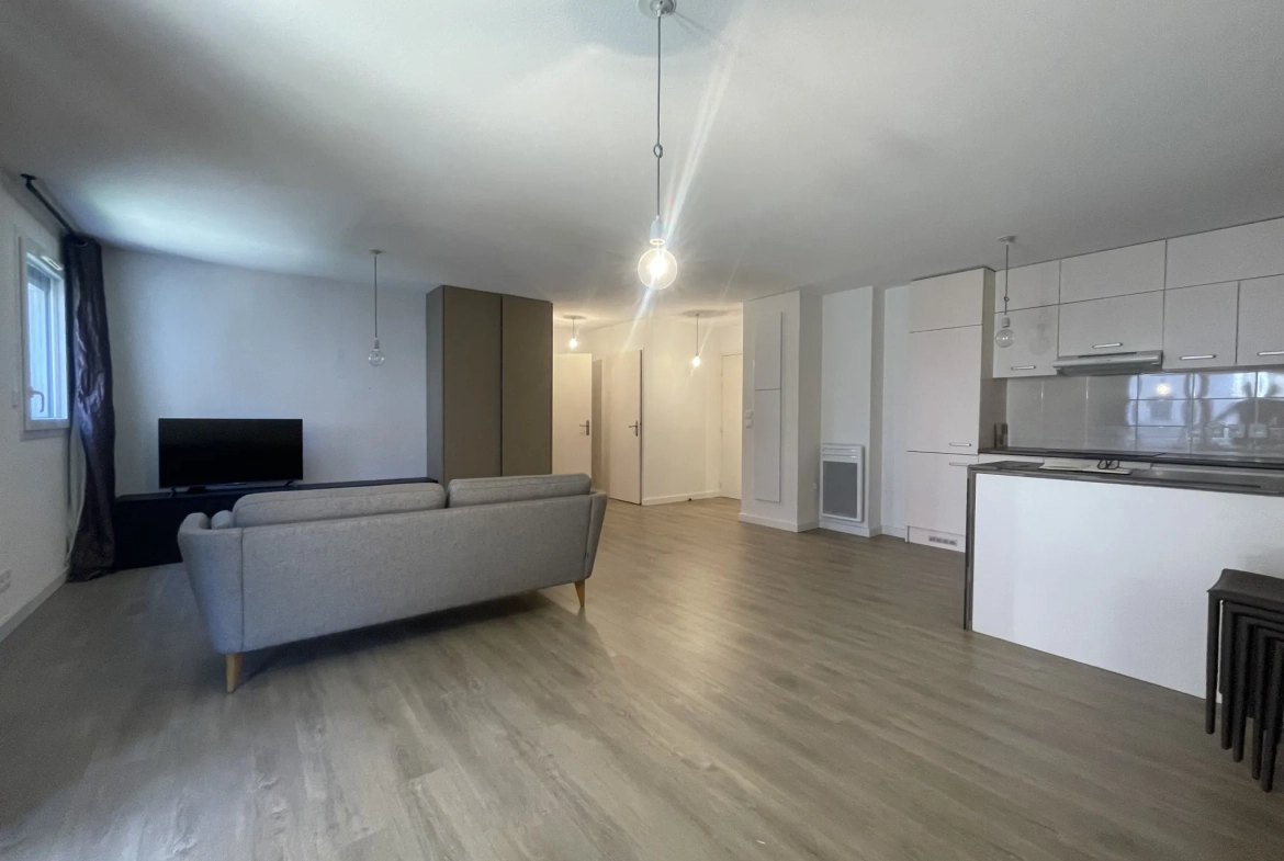 Appartement T2 de 60 m2 avec terrasse à Sete, proche hyper-centre, accessible PMR 