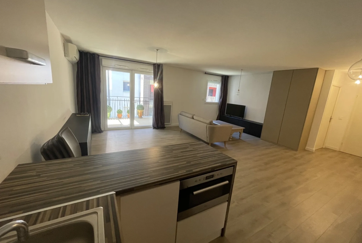 Appartement T2 de 60 m2 avec terrasse à Sete, proche hyper-centre, accessible PMR 