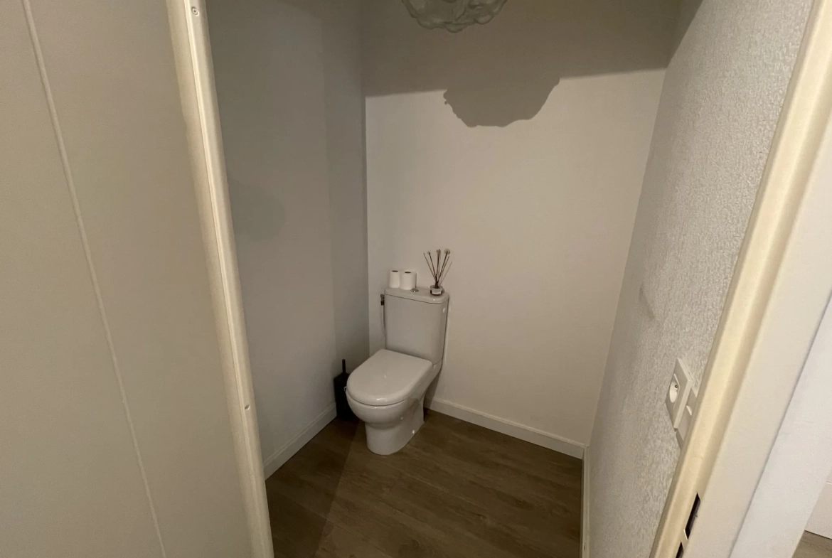 Appartement T2 de 60 m2 avec terrasse à Sete, proche hyper-centre, accessible PMR 