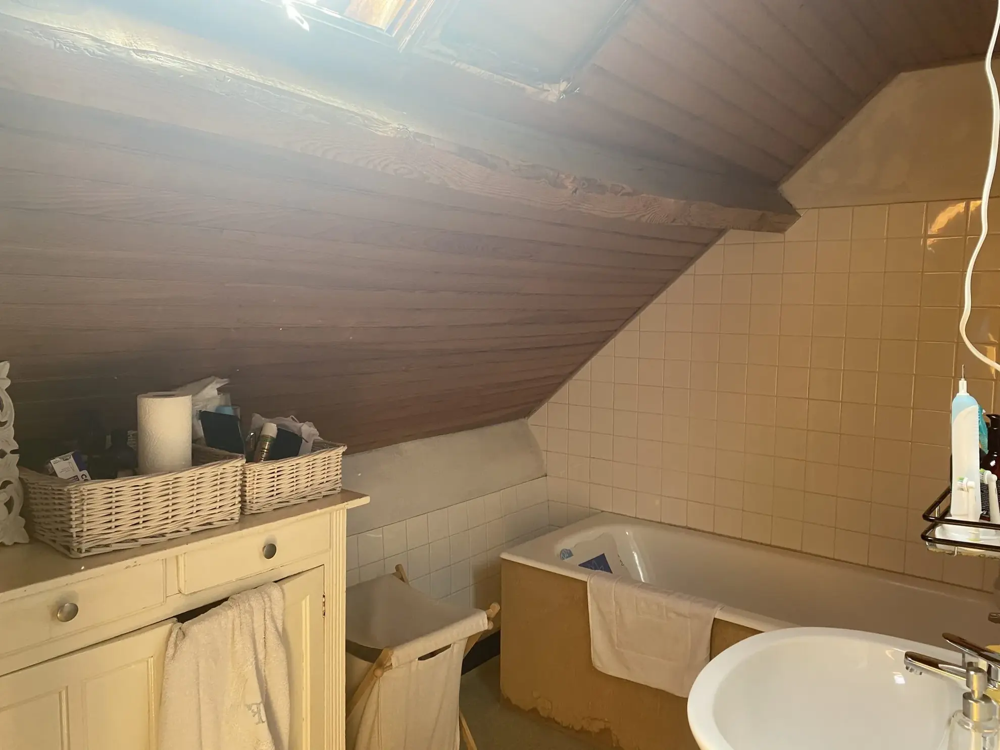 Maison ancienne rénovée de 60 m² à Tarnac avec terrasse et jardin 
