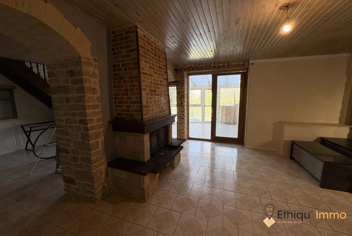 Maison rénovée avec véranda et 4 chambres à Bayel - Prix réduit 