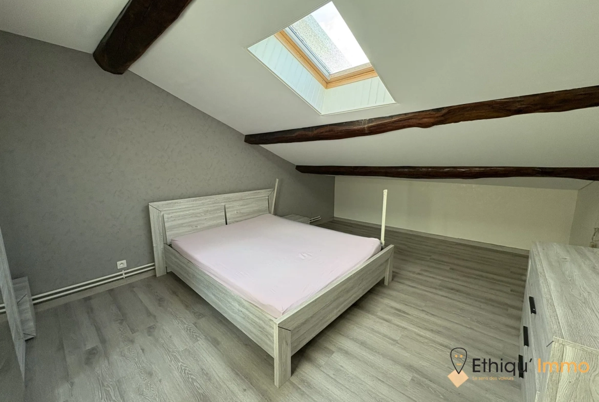 Maison rénovée avec véranda et 4 chambres à Bayel - Prix réduit 