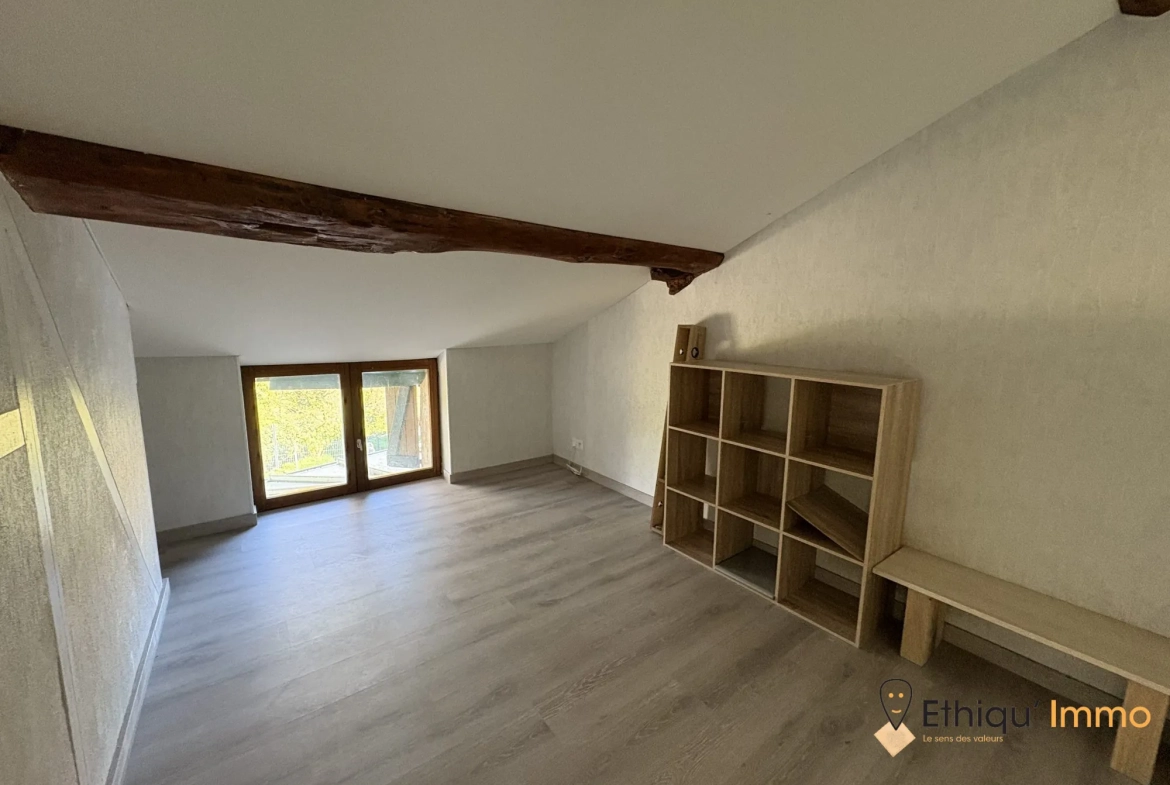 Maison rénovée avec véranda et 4 chambres à Bayel - Prix réduit 