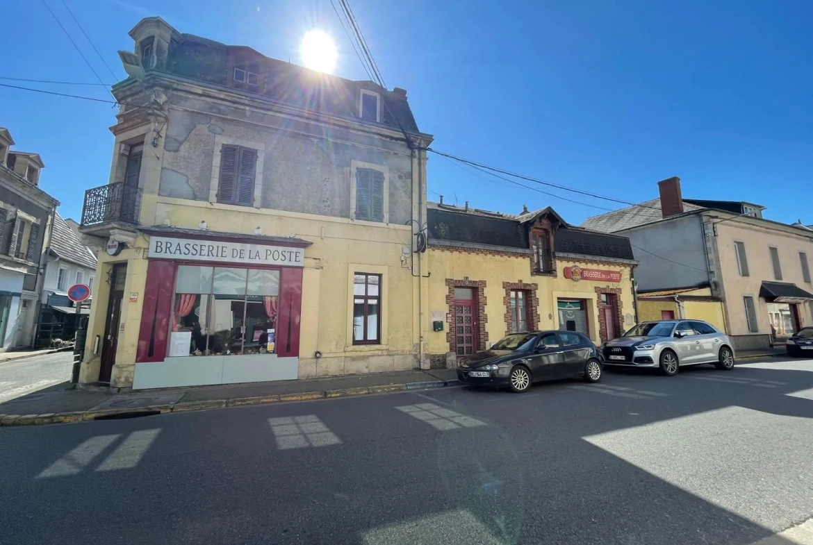 Immeuble de rapport à La Guerche-sur-l'Aubois avec gros potentiel de rentabilité 