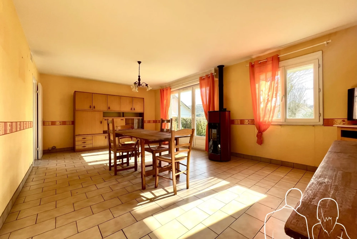 MAISON PHOENIX - PLAIN-PED - TOUTAINVILLE Maison de plain pied avec 4 chambres à Toutainville, proche commodités 