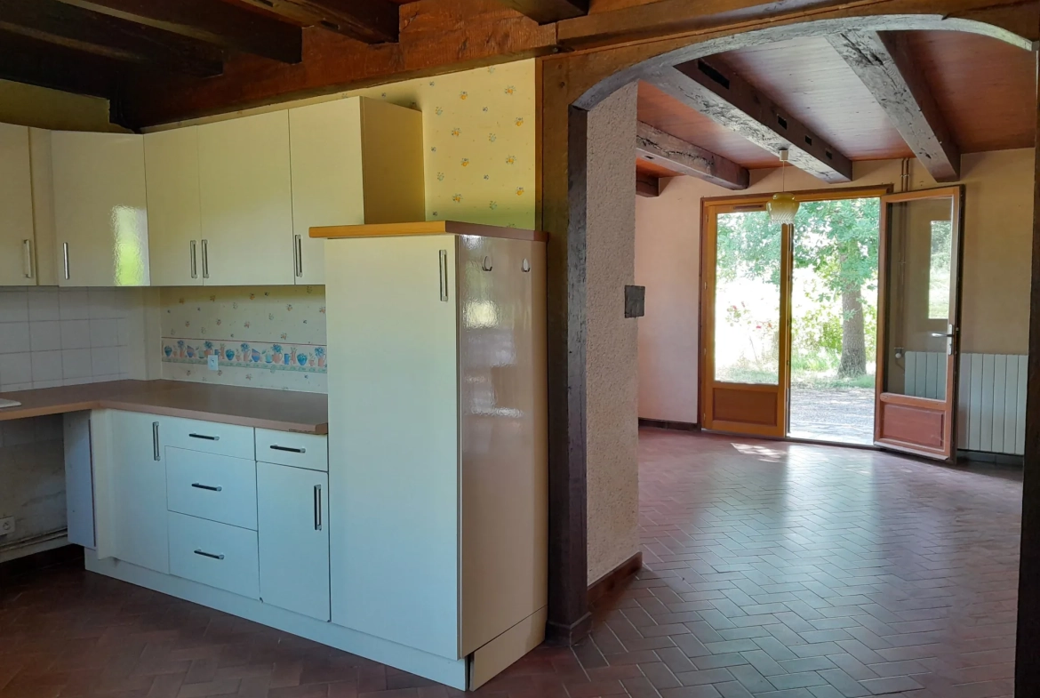 Maison de campagne de plain-pied avec garage et grand jardin à Lauzerte 