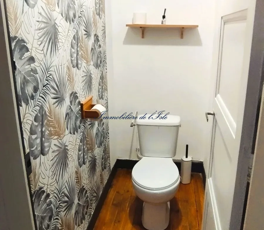 A vendre maison de ville rénovée avec jardin à Périgueux Quartier Saint-Georges 