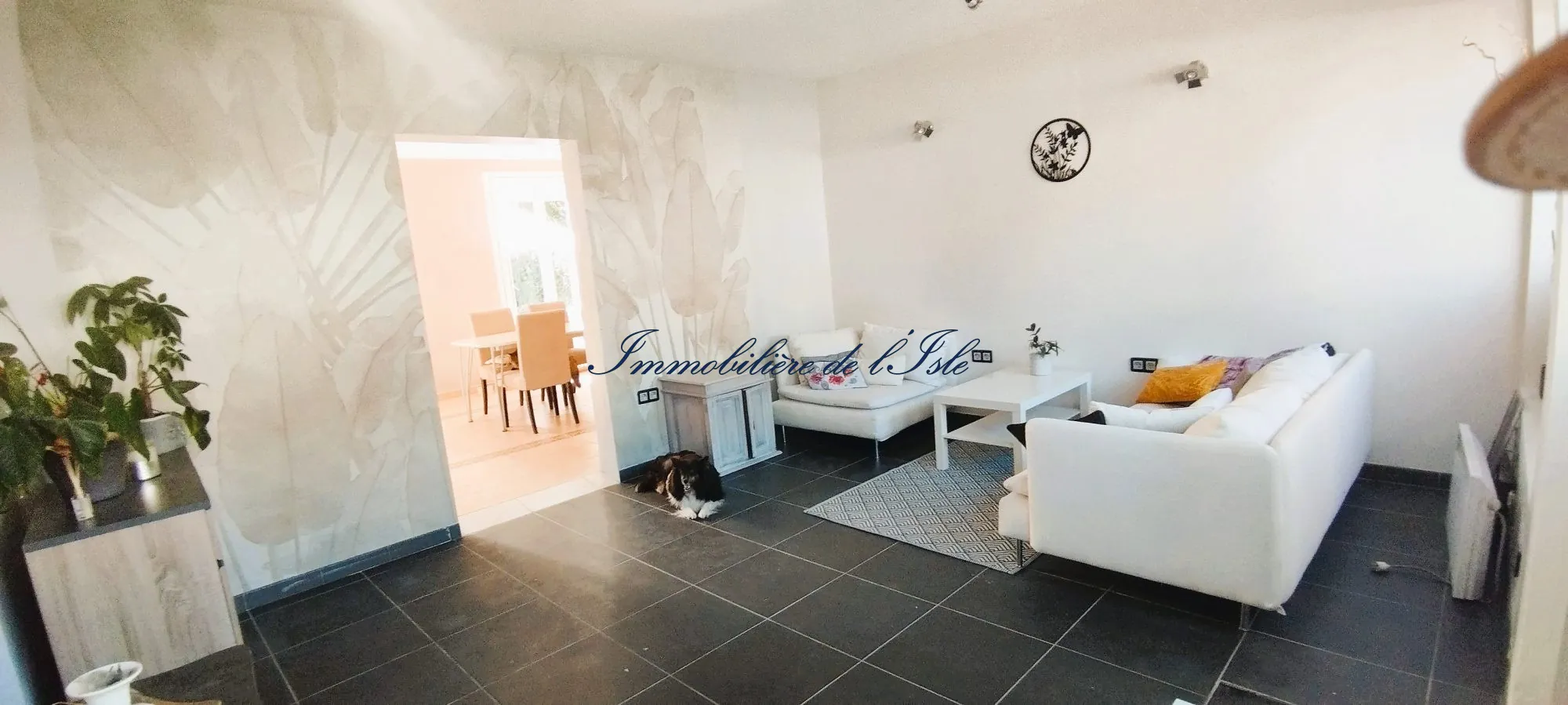 A vendre maison de ville rénovée avec jardin à Périgueux Quartier Saint-Georges 