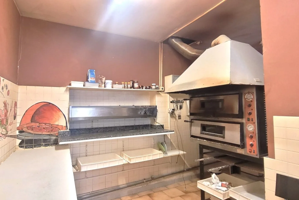 Fonds de commerce de restauration à Teyran – Pizzeria, Rôtisserie et Sandwicherie 