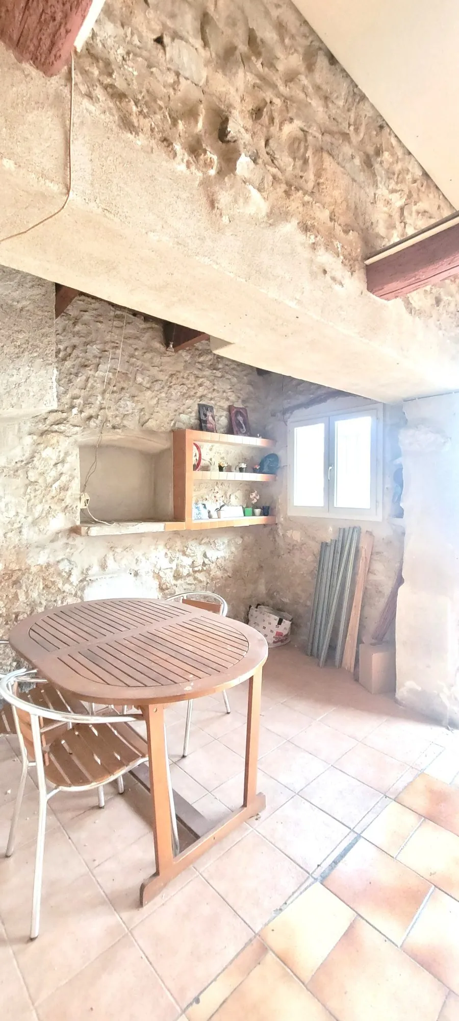Fonds de commerce de restauration à Teyran – Pizzeria, Rôtisserie et Sandwicherie 