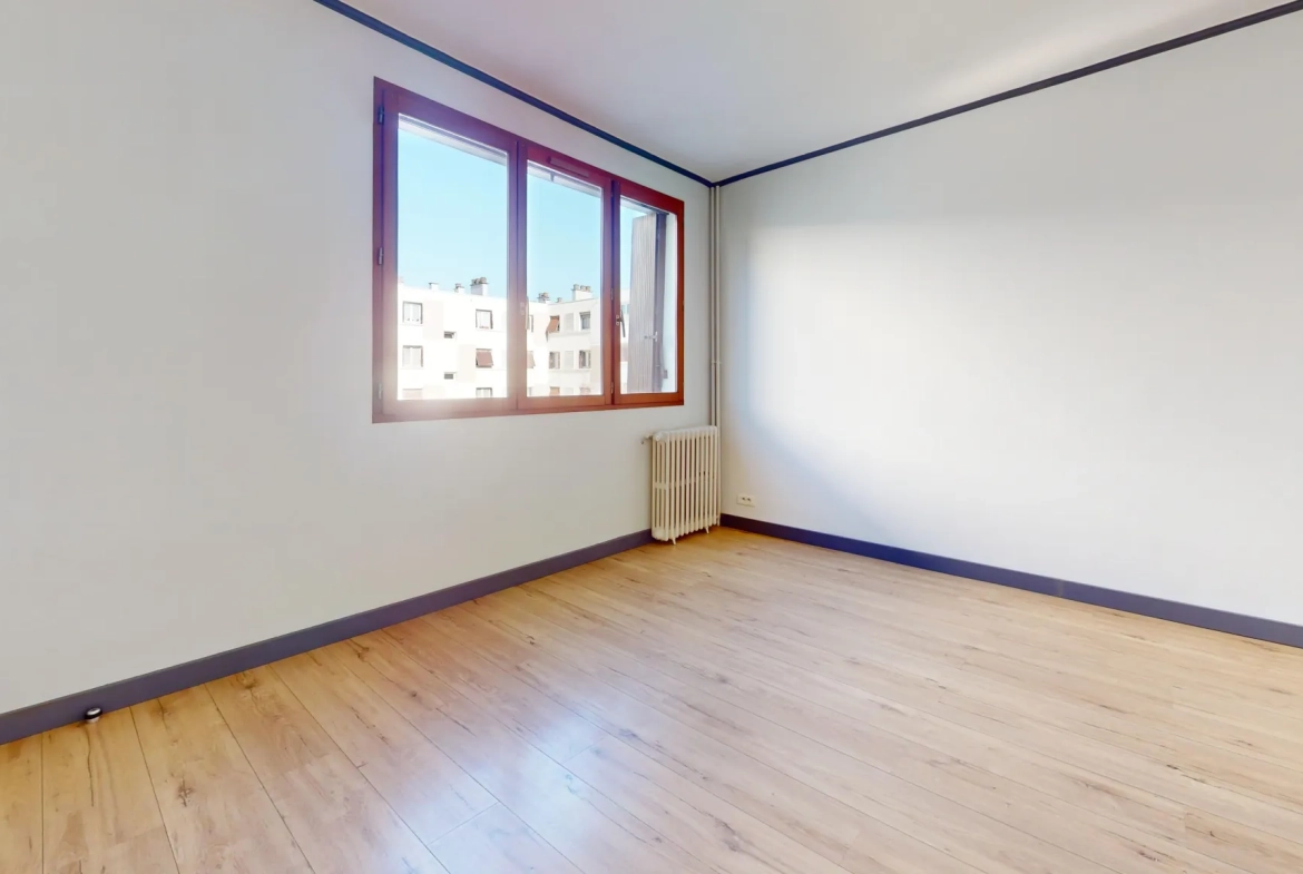 Appartement F3 de 61 m² avec balcon à Montpellier, proche commodités 