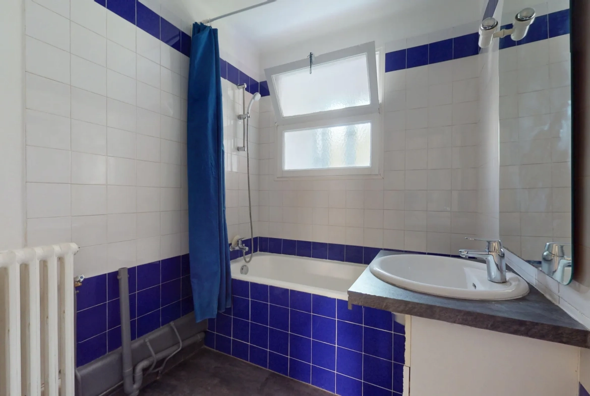 Appartement F3 de 61 m² avec balcon à Montpellier, proche commodités 
