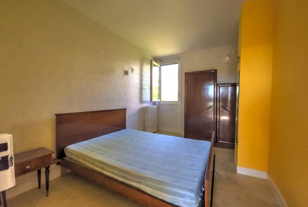 Maison familiale spacieuse à Panazol avec terrasse et garage 