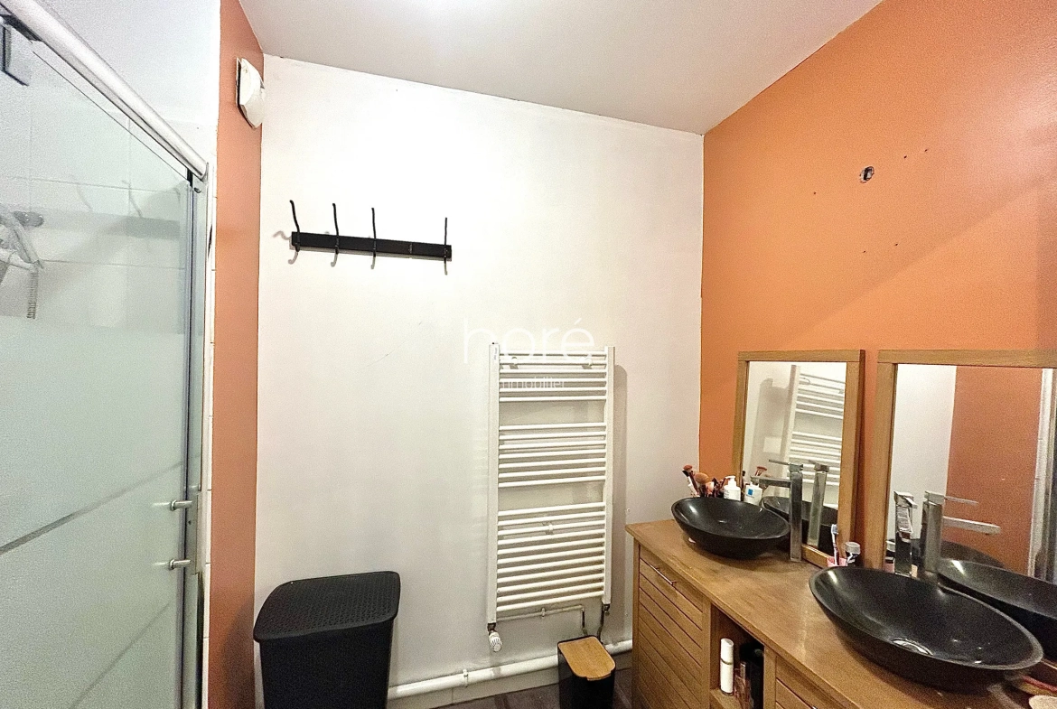 Appartement T3 lumineux de 71 m² avec balcon à Colombelles, proximité commodités 